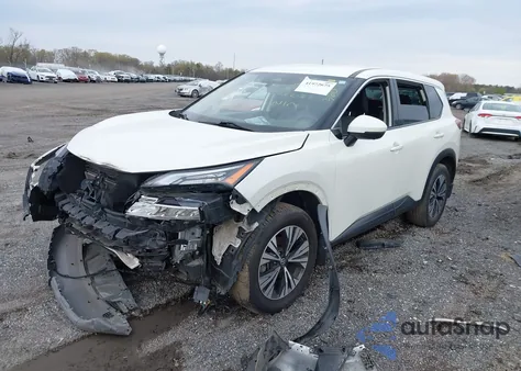 2021 Nissan Rogue Sv Intelligent Awd z USA, uszkodzony, nr VIN JN8AT3BB1MW232187